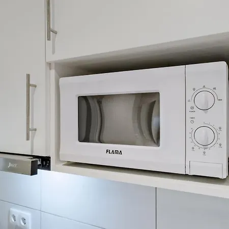 Appartement Lovely Fully Equipped Near Subway N10 - Shared Bathroom With Another Lissabon