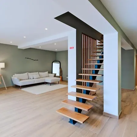 Lovely Fully Equipped Near Subway N10 - Shared Bathroom With Another * Lissabon